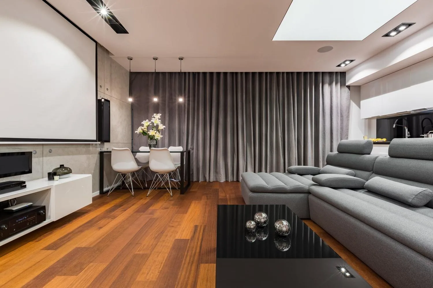Window furnishings by Studio Curtains & Blinds, Brisbane